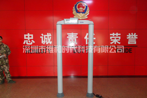 西夏公安局刑警隊(duì)采用6臺(tái)啟亞品牌CLASSIC進(jìn)口安檢門(mén)[圖文]