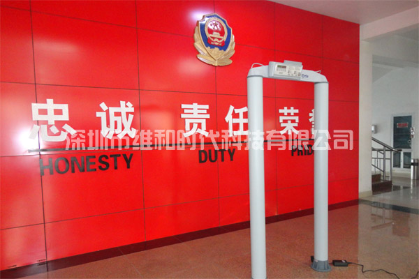 西夏公安局各巡警大隊采用6臺啟亞品牌CLASSIC進口安檢門[圖文]