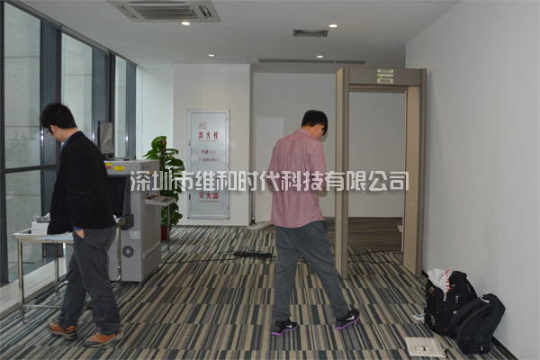 進口安檢機與蓋瑞特金屬安檢門的完美配套組合