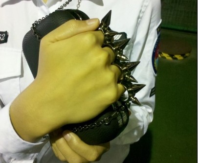 手刺包偽裝隱蔽依然難逃深圳機(jī)場(chǎng)X光機(jī)射線掃描[圖]